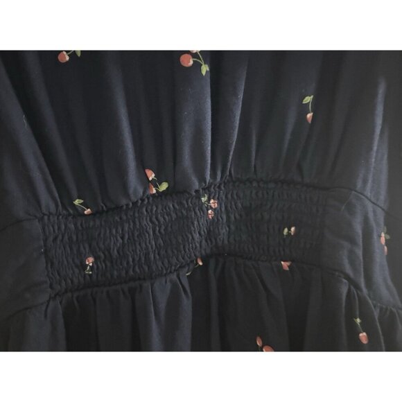 Old Navy V-neck Button Down Crepe Top XL Navy Cherries Flutter Sleeve Smocked - Picture 7 of 12